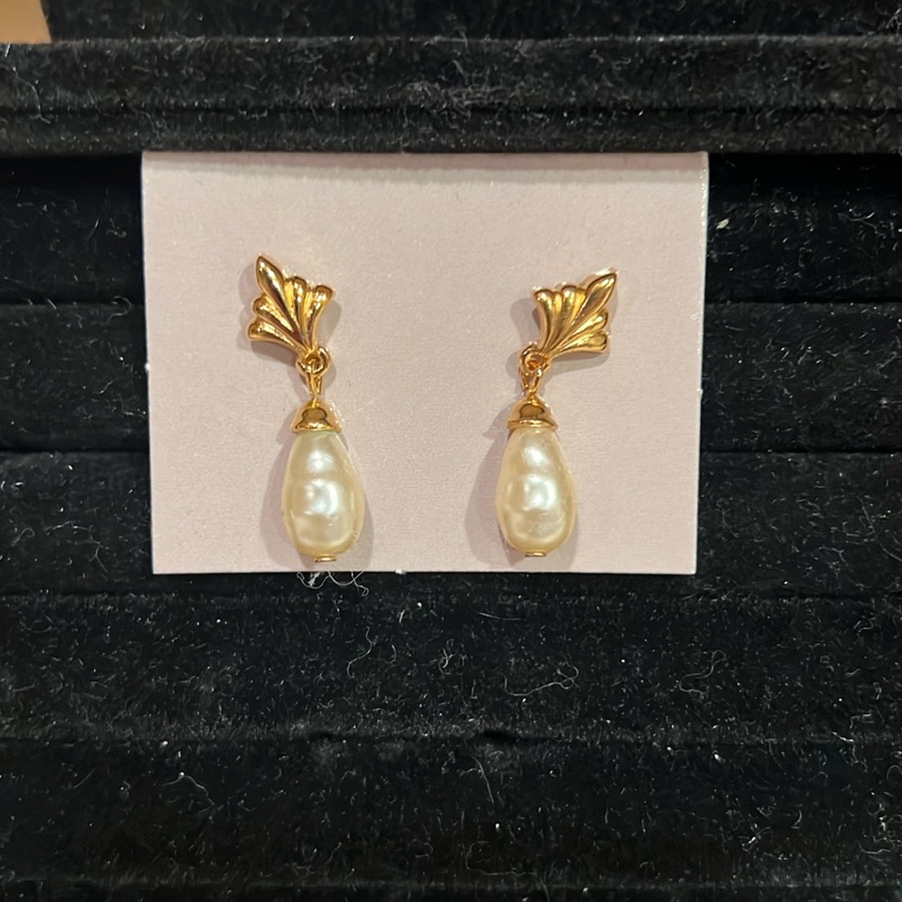Pearl Pierce strings